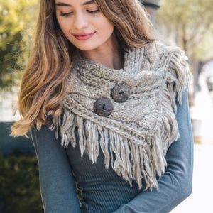 🍂BOUTIQUE SALE!🍂 Fringe button scarves